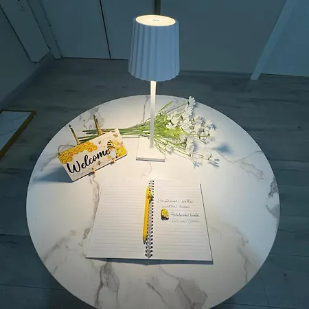 Residenza Miele בית הארחה