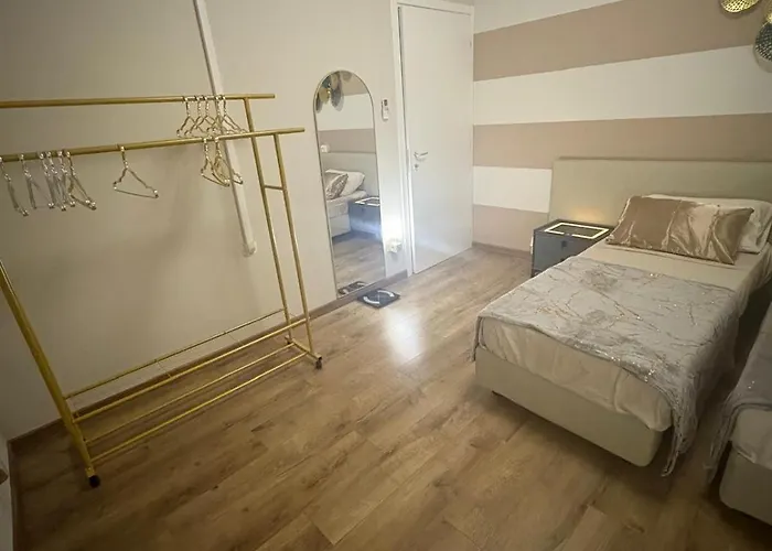 Affittacamere Residenza Miele 3*